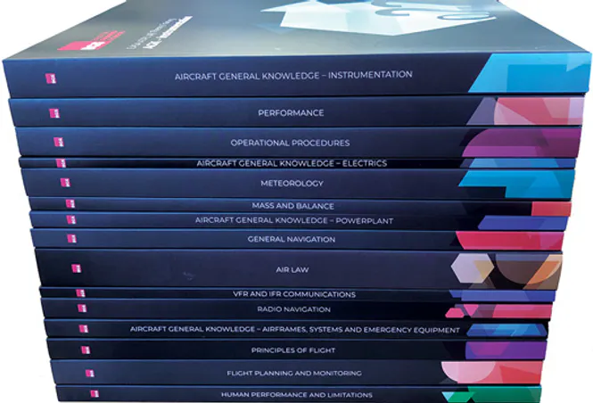 Hovedbilde EASA ATPL (A) Theory Training Manuals ALL 15 ...